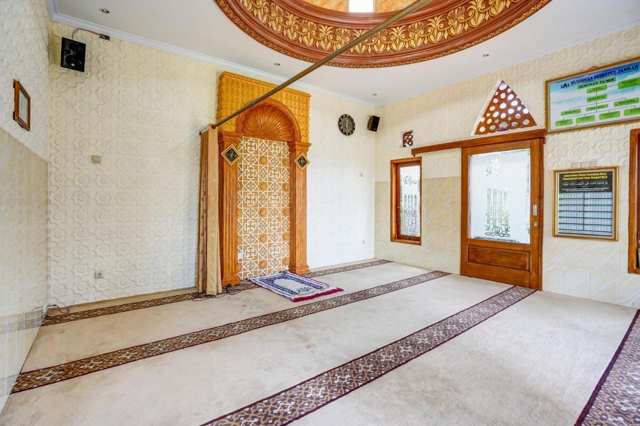 OYO 90642 Lancar Homestay Syariah Tlekung Luaran gambar