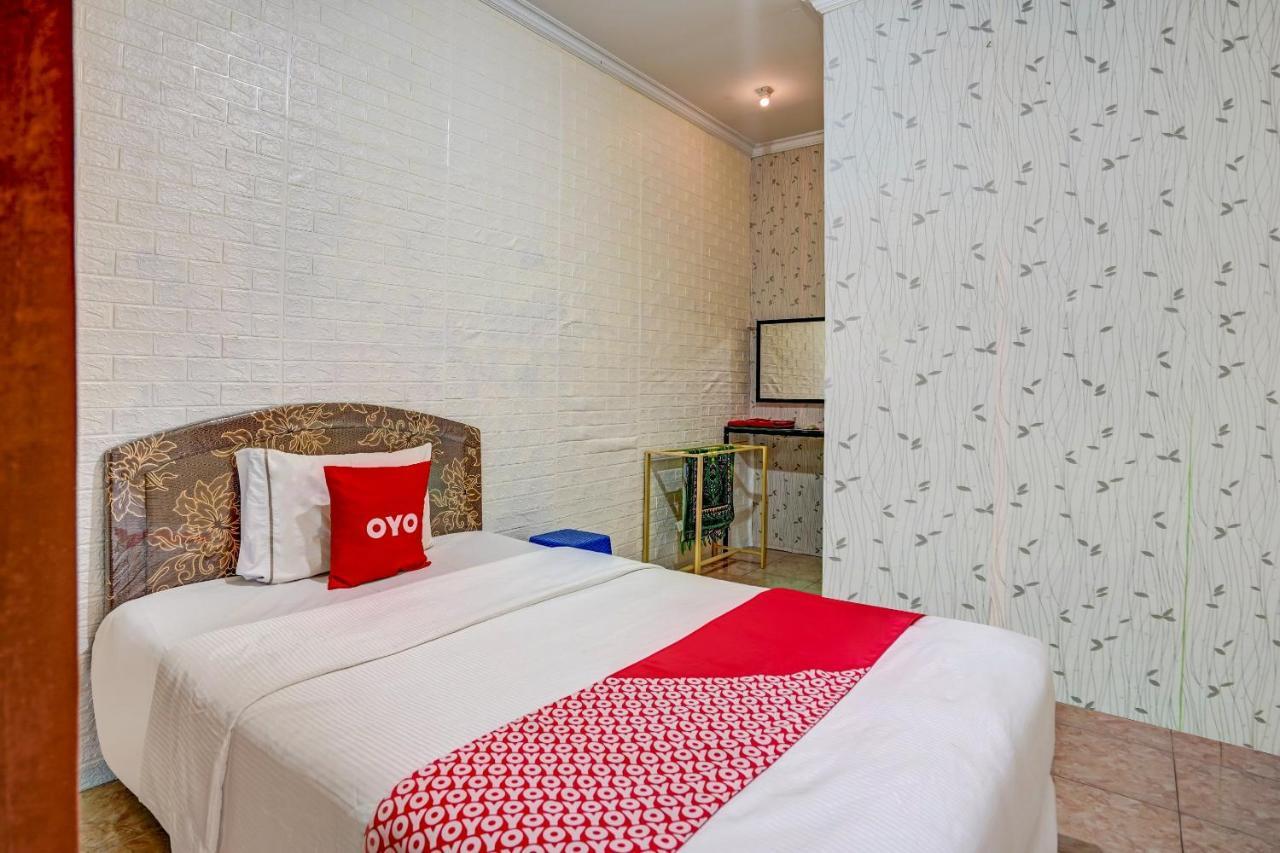 OYO 90642 Lancar Homestay Syariah Tlekung Luaran gambar