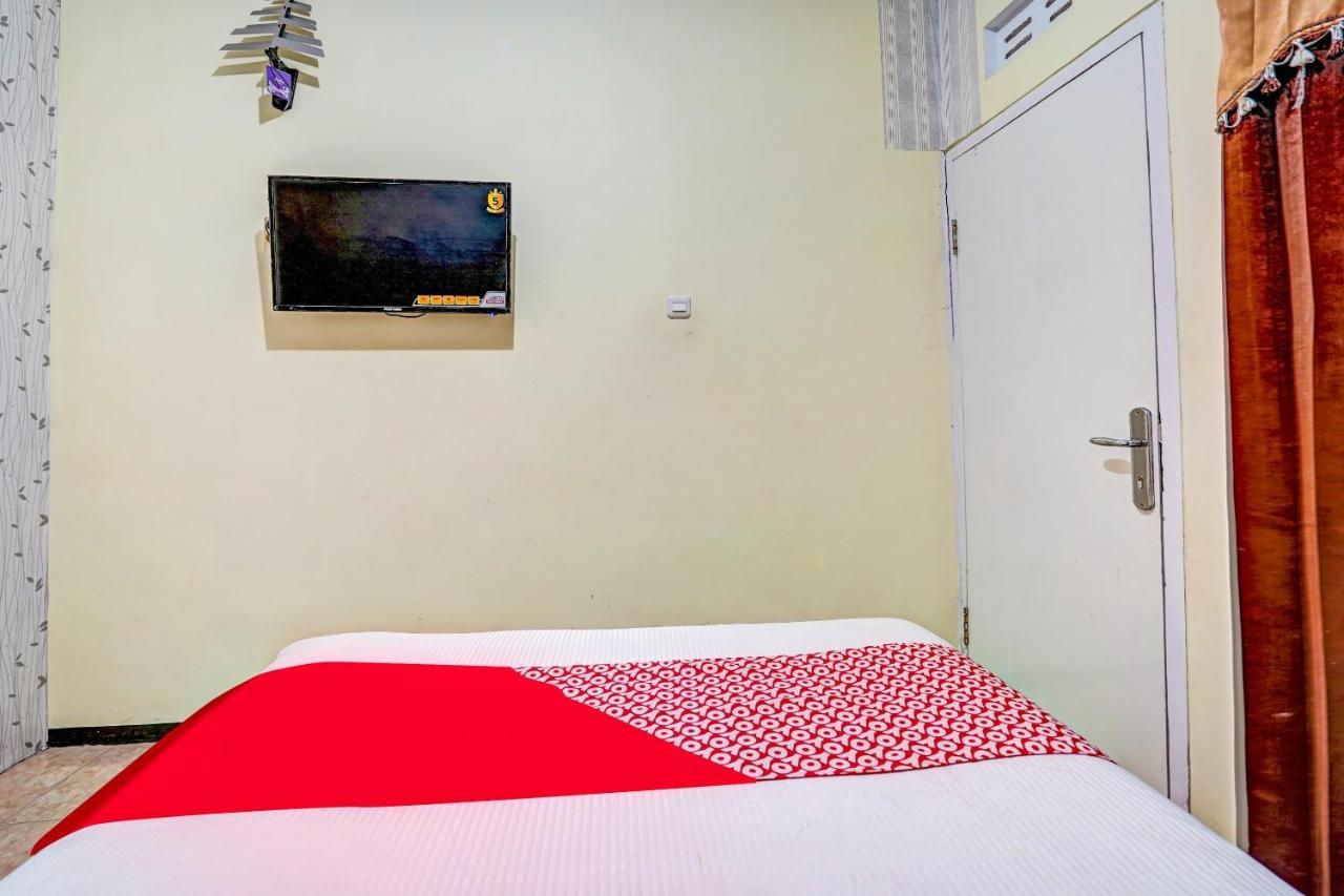 OYO 90642 Lancar Homestay Syariah Tlekung Luaran gambar